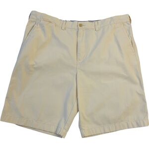 Tommy Hilfiger men’s cream color 10” Bermuda shorts 100% cotton size 40